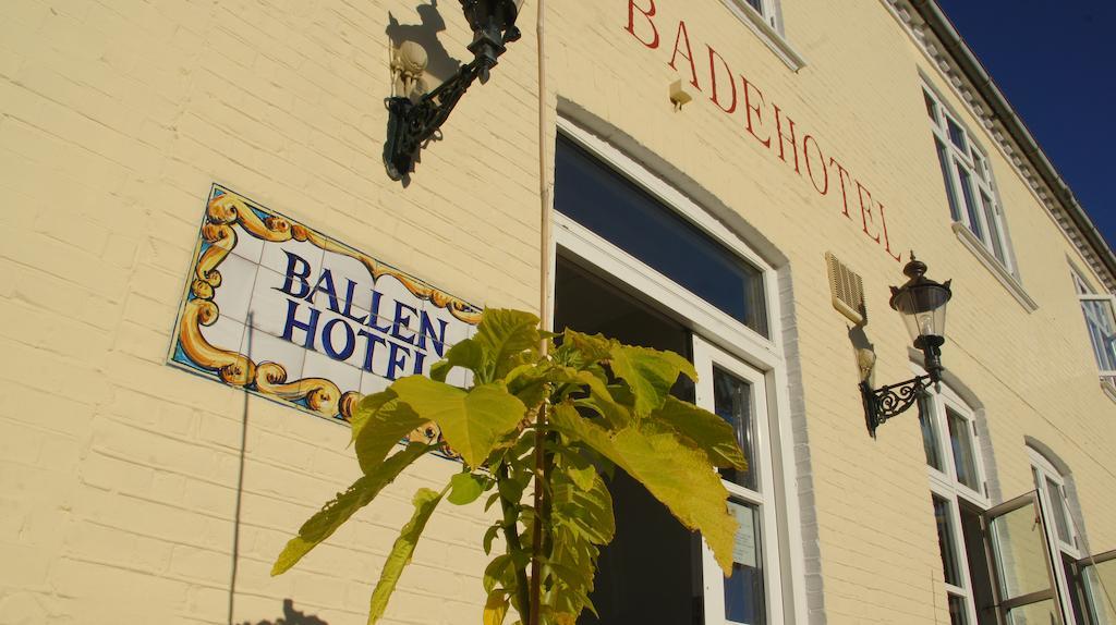 Ballen Badehotel Tranebjerg ภายนอก รูปภาพ